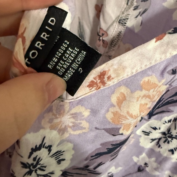 Torrid Purple & Pink Floral Challis Swing Cami Sophie - Picture 3 of 5